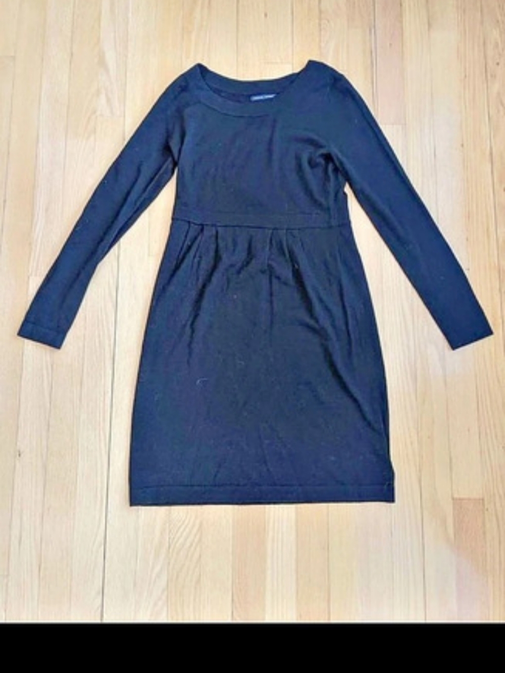 Banana Republic 100% Fine Merino Wool Black Dress